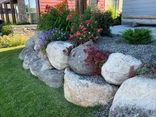 landscaping services Ford City